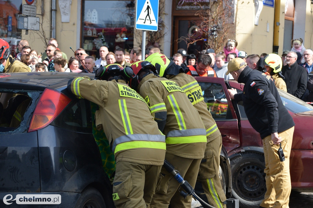 Tragiczny wypadek w centrum Chełmna. Wiele osób poszkodowanych!