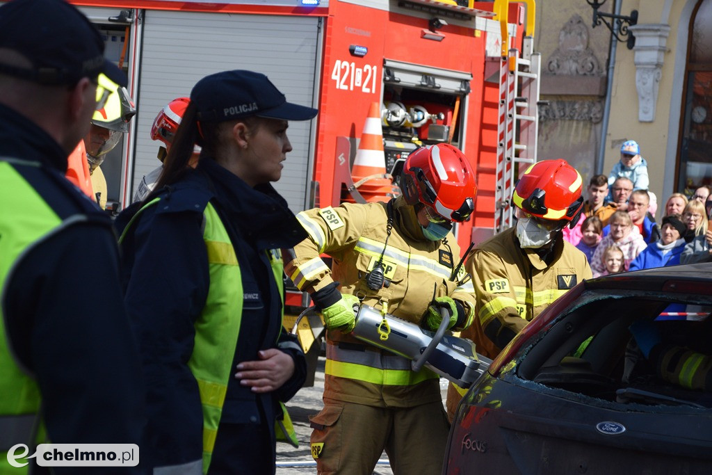 Tragiczny wypadek w centrum Chełmna. Wiele osób poszkodowanych!