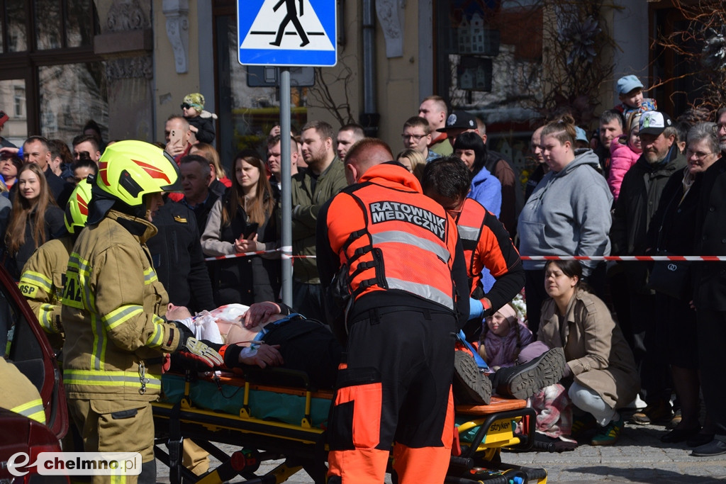 Tragiczny wypadek w centrum Chełmna. Wiele osób poszkodowanych!