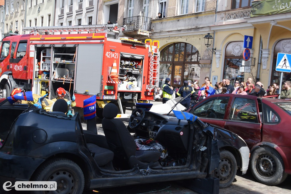 Tragiczny wypadek w centrum Chełmna. Wiele osób poszkodowanych!
