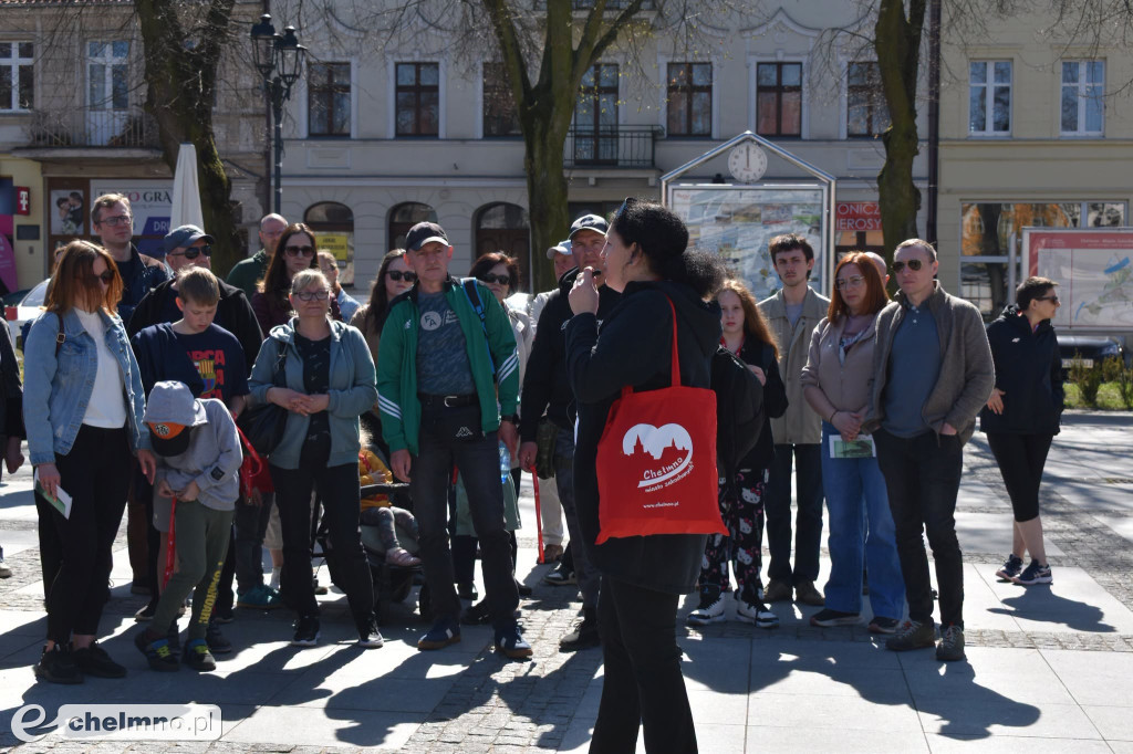 ESKAPADA. Poznaj swój region z przewodnikiem za nami