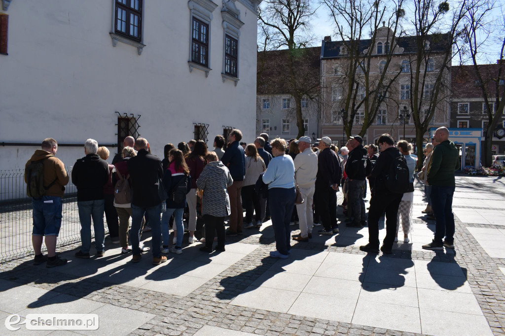 ESKAPADA. Poznaj swój region z przewodnikiem za nami