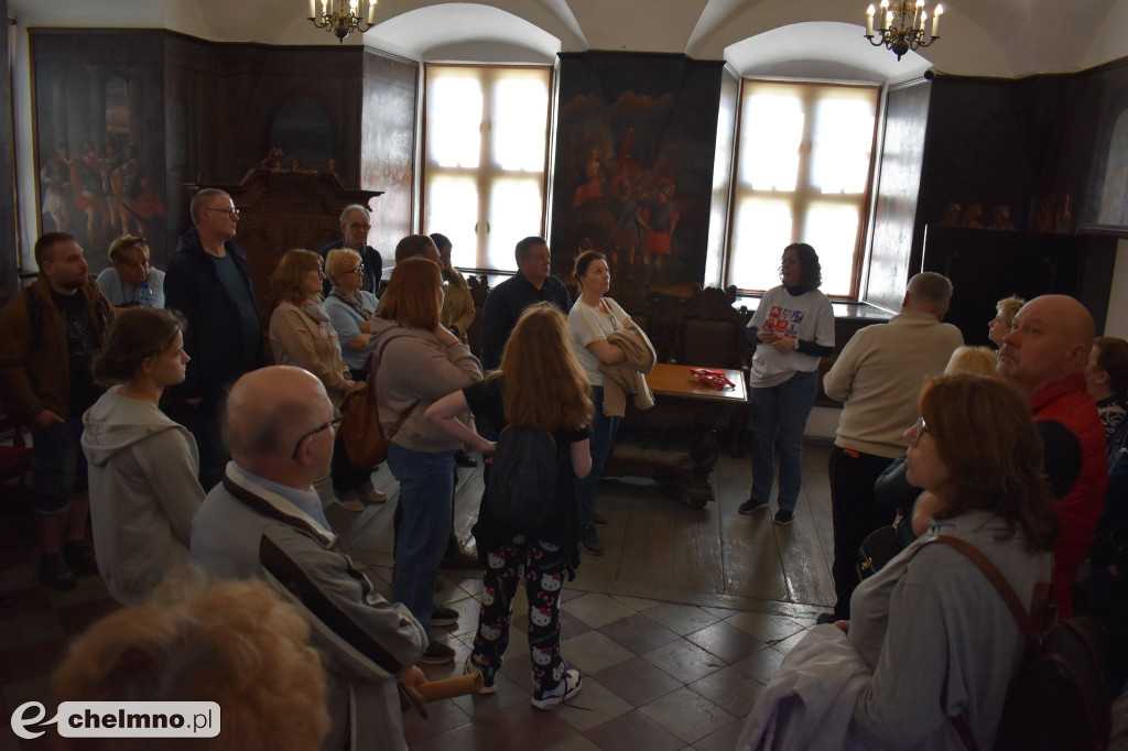 ESKAPADA. Poznaj swój region z przewodnikiem za nami