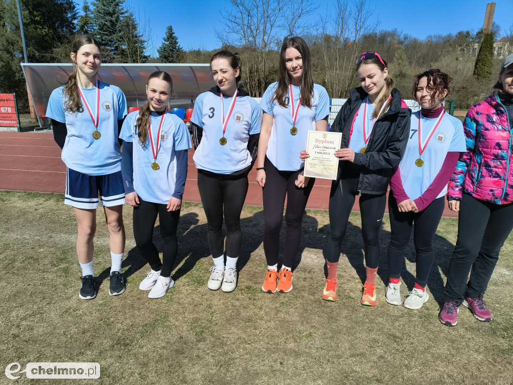 Wielkie drużynowe biegi przełajowe!