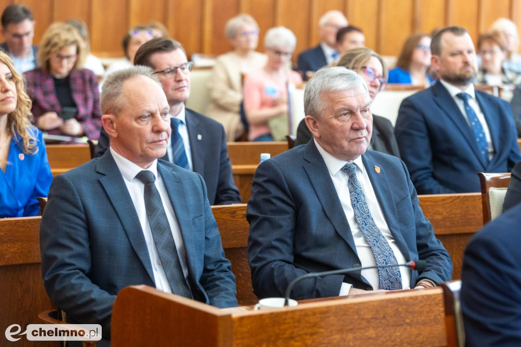 Umowy FEdKP: edukacja, bezpieczeństwo, inwestycje dla kultury