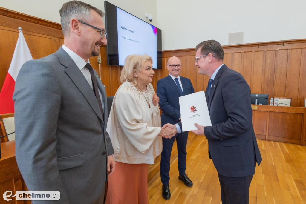 Umowy FEdKP: edukacja, bezpieczeństwo, inwestycje dla kultury