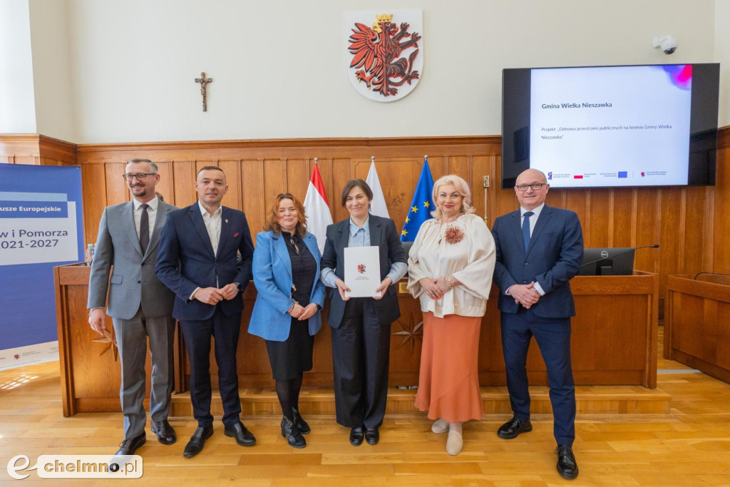 Umowy FEdKP: edukacja, bezpieczeństwo, inwestycje dla kultury