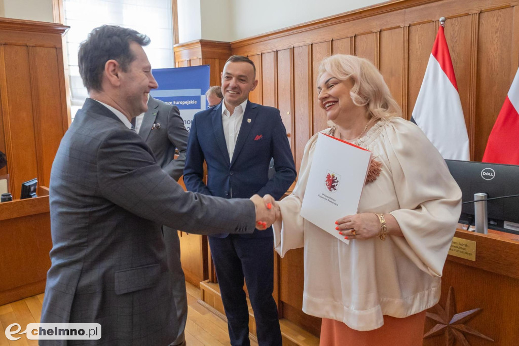 Umowy FEdKP: edukacja, bezpieczeństwo, inwestycje dla kultury