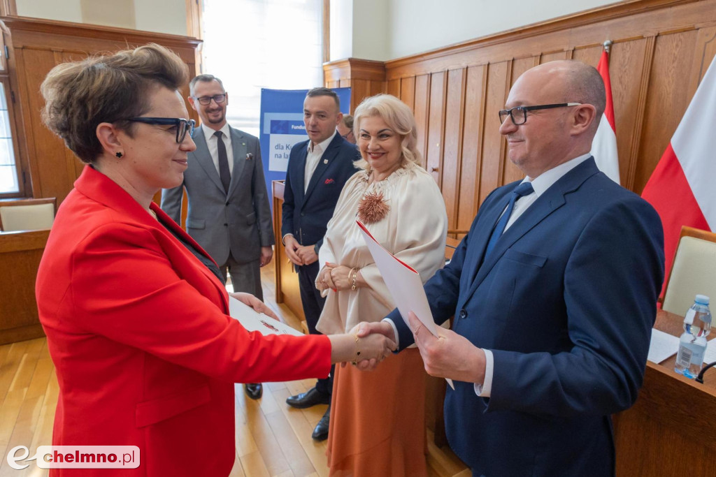 Umowy FEdKP: edukacja, bezpieczeństwo, inwestycje dla kultury