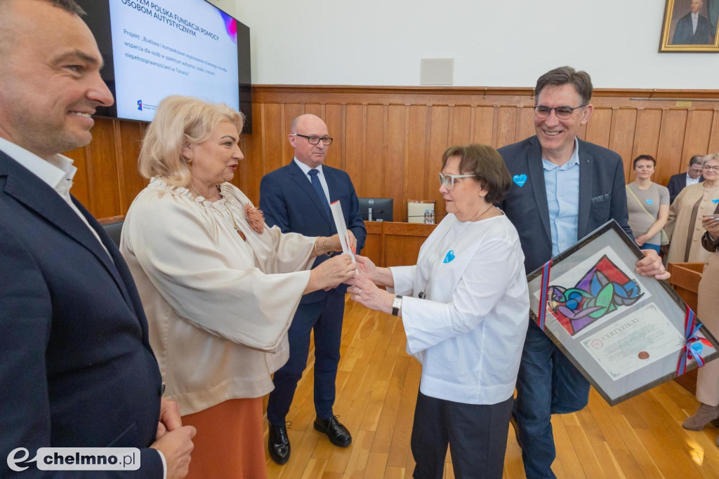 Umowy FEdKP: edukacja, bezpieczeństwo, inwestycje dla kultury