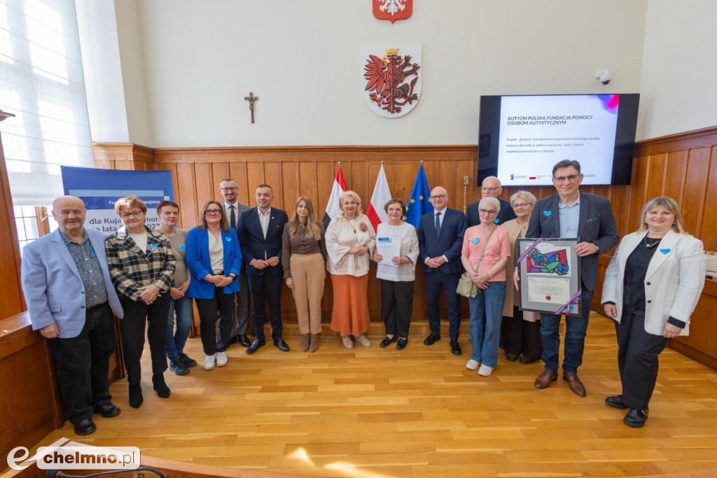 Umowy FEdKP: edukacja, bezpieczeństwo, inwestycje dla kultury