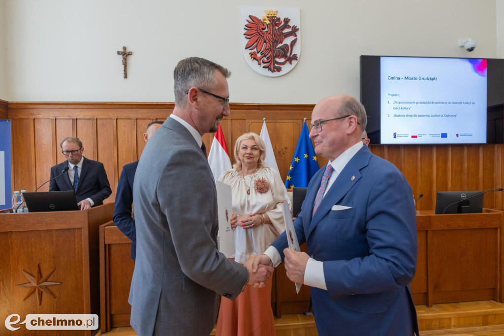 Umowy FEdKP: edukacja, bezpieczeństwo, inwestycje dla kultury