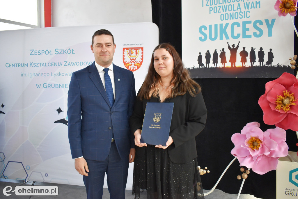 Wielki dzień dla absolwentów ZS CKZ w Grubnie