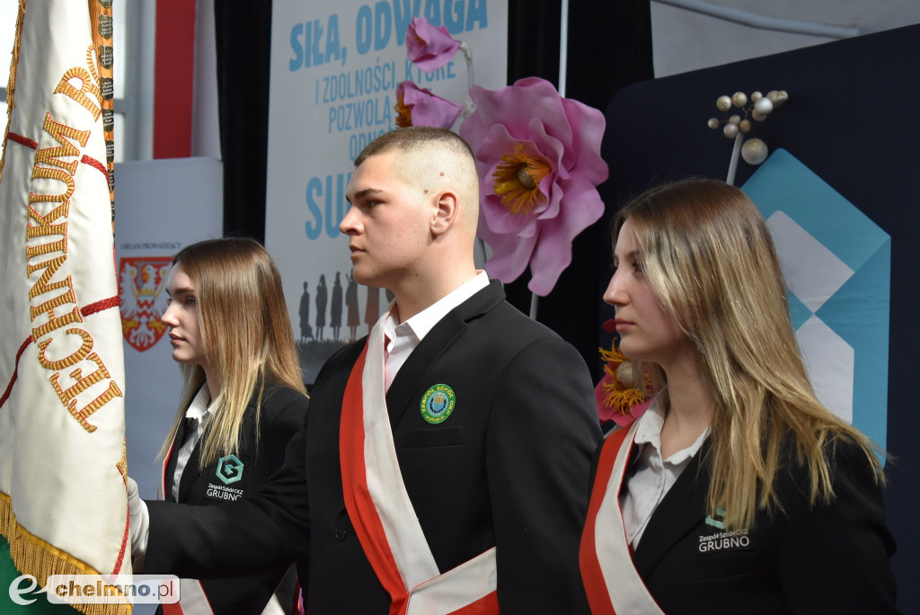 Wielki dzień dla absolwentów ZS CKZ w Grubnie