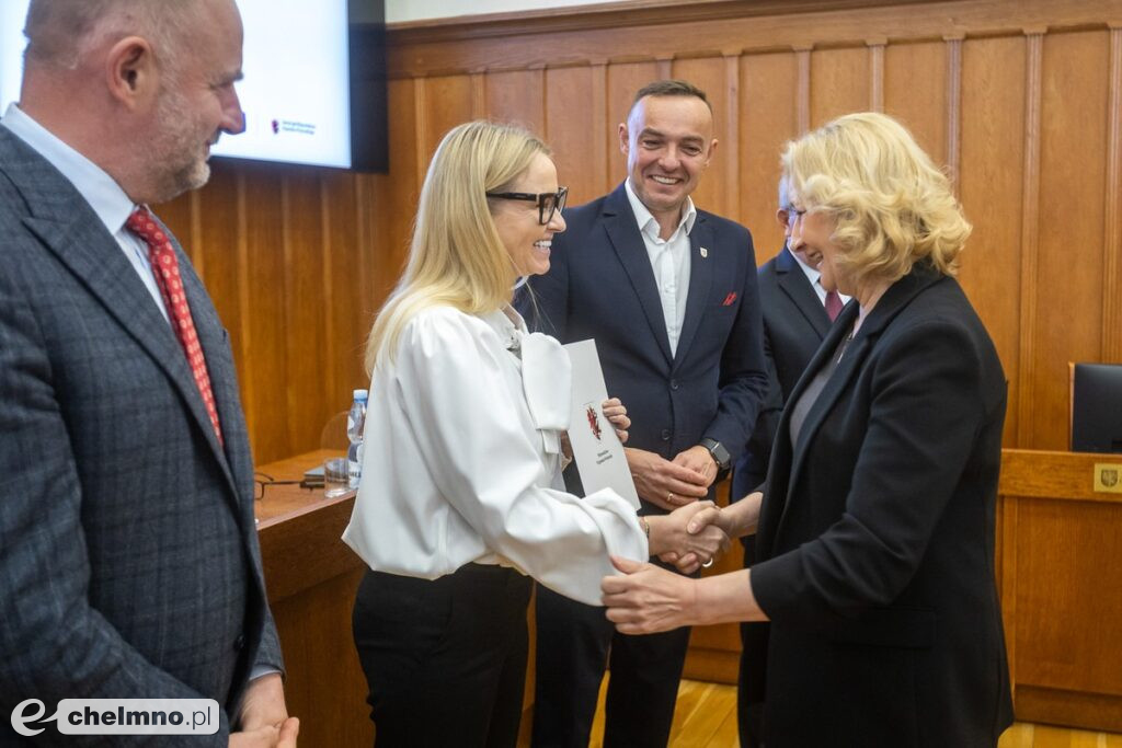 Umowy FEdKP: miliony na integrację społeczną