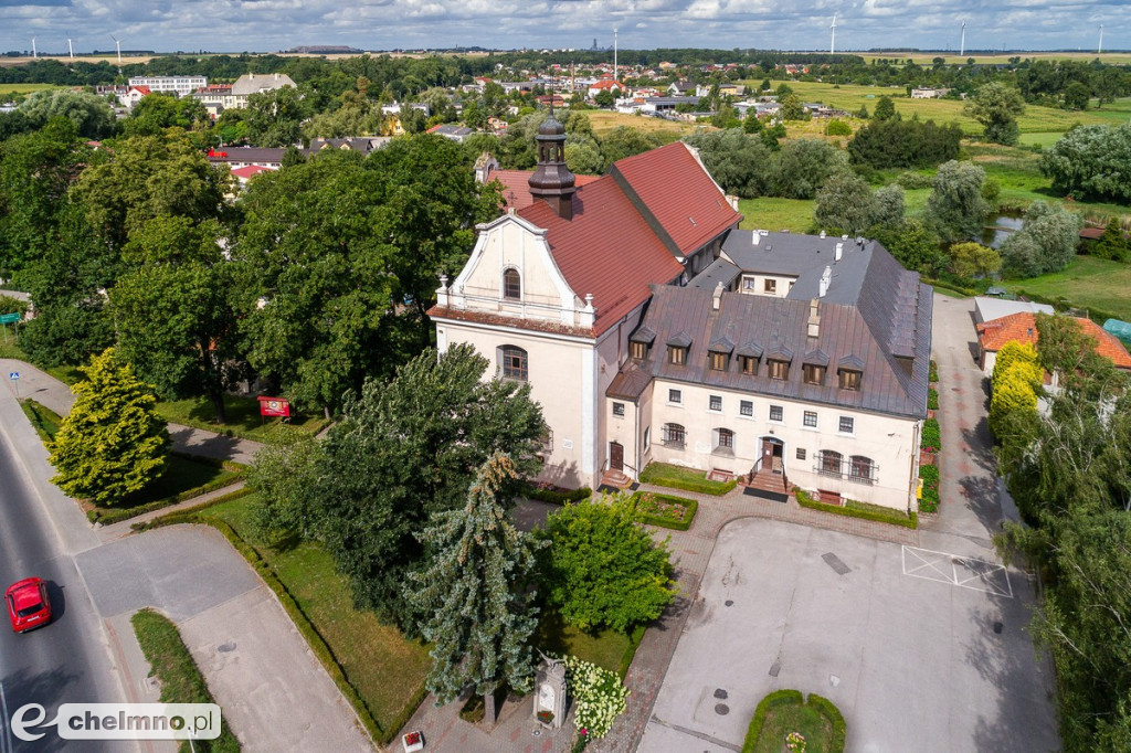 Kalwaria Pakoska przyciąga pielgrzymów i turystów