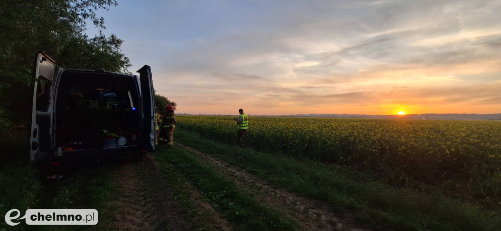 Pożar trzcinowisk w Podwiesku. Strażacy walczyli z ogniem