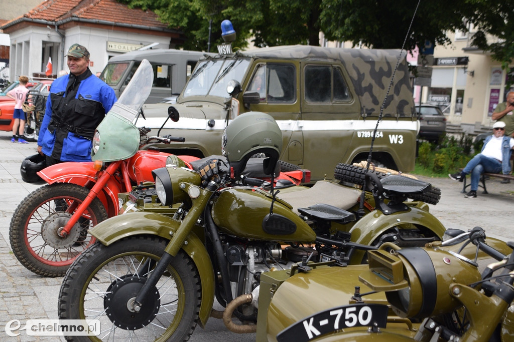 Parada, terenowe przejazdy i historia. Militarne święto w Chełmnie