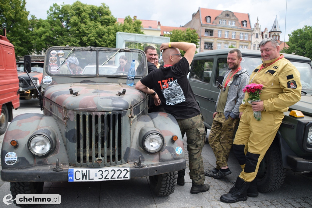 Parada, terenowe przejazdy i historia. Militarne święto w Chełmnie