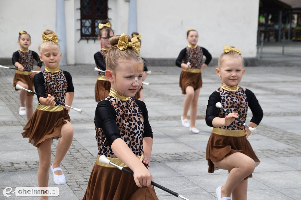 Parada, terenowe przejazdy i historia. Militarne święto w Chełmnie