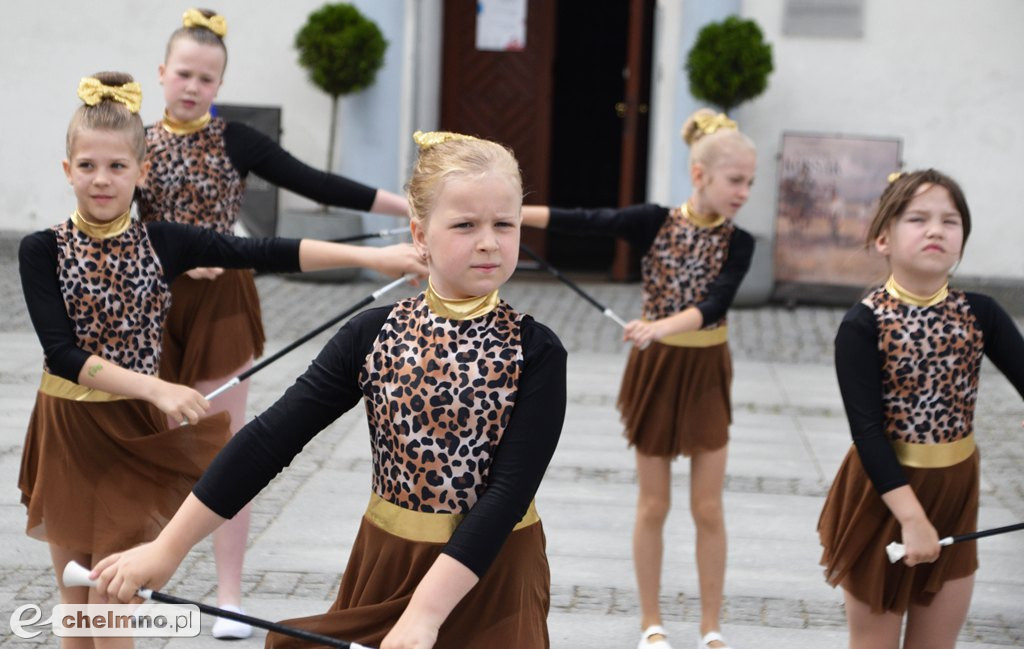 Parada, terenowe przejazdy i historia. Militarne święto w Chełmnie
