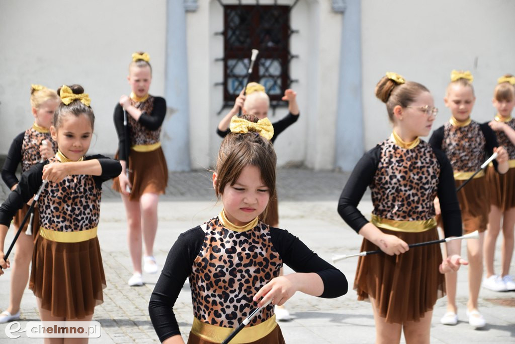 Parada, terenowe przejazdy i historia. Militarne święto w Chełmnie