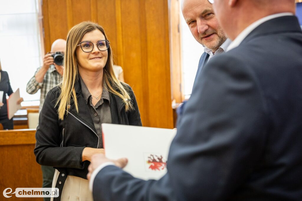 Nowe umowy FEdKP: infrastruktura społeczna, inwestycje