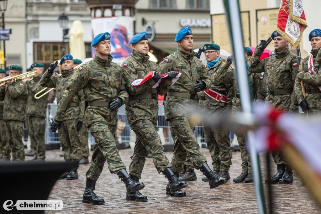 Sztandar dla 12.WOG