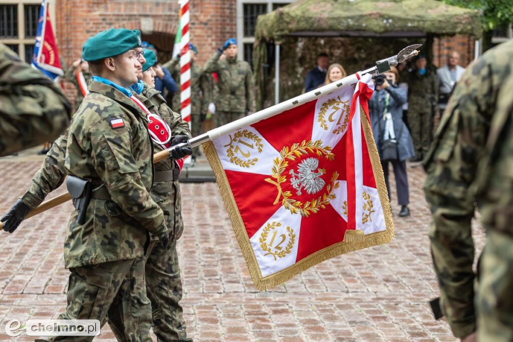 Sztandar dla 12.WOG