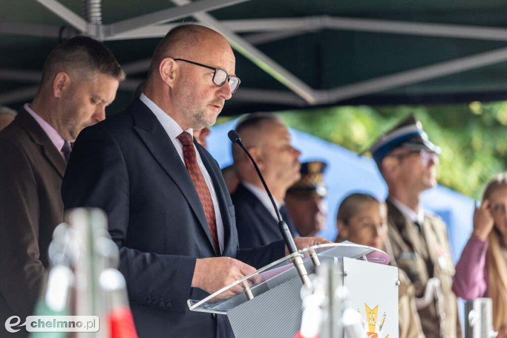 Sztandar dla 12.WOG