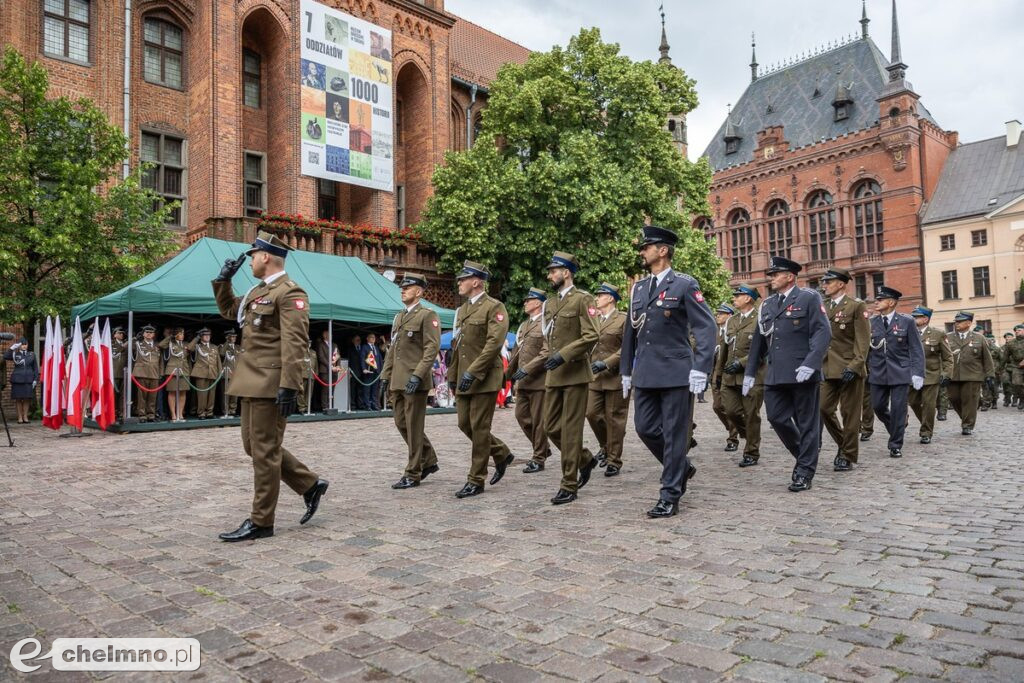 Sztandar dla 12.WOG