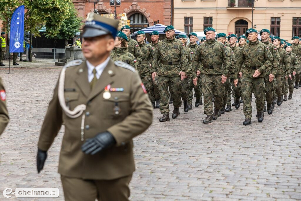 Sztandar dla 12.WOG