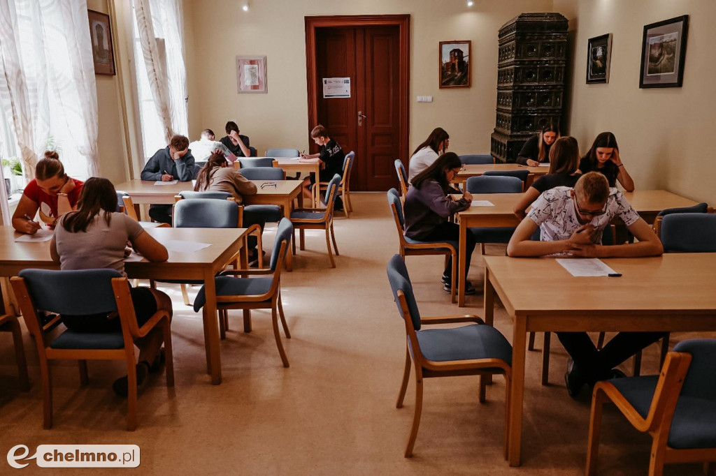 Kto wie najwięcej o gminie Unisław i powiecie?