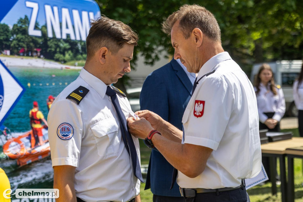 Samochody, quady i łodzie dla ratowników wodnych