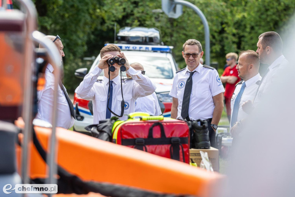 Samochody, quady i łodzie dla ratowników wodnych