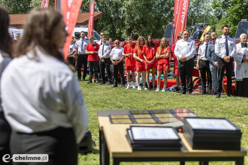 Samochody, quady i łodzie dla ratowników wodnych