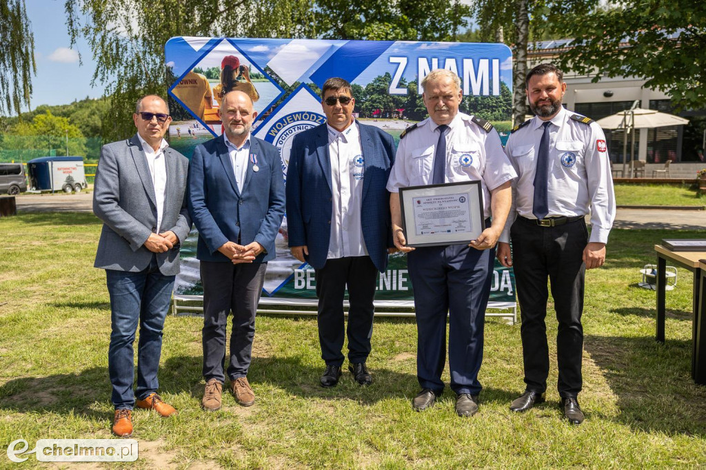 Samochody, quady i łodzie dla ratowników wodnych