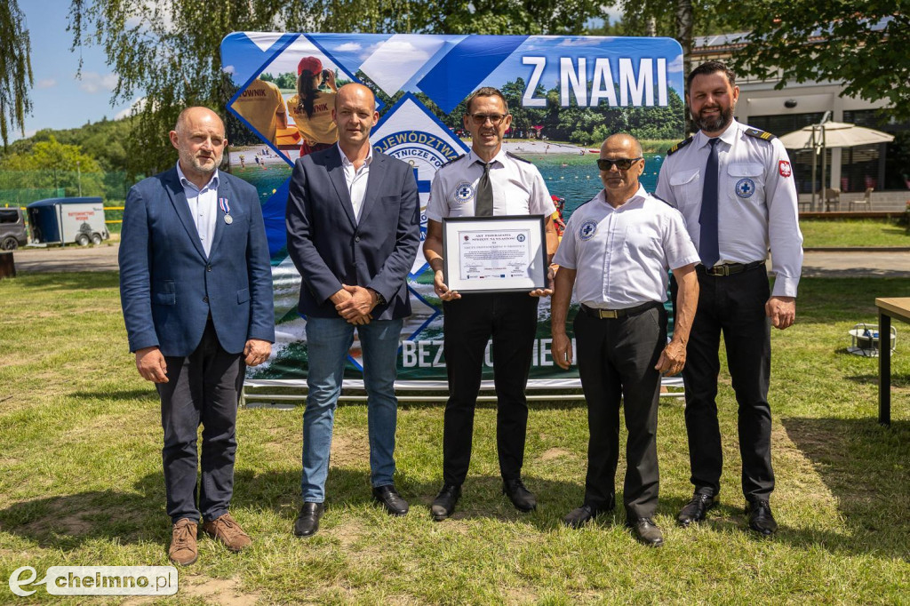 Samochody, quady i łodzie dla ratowników wodnych