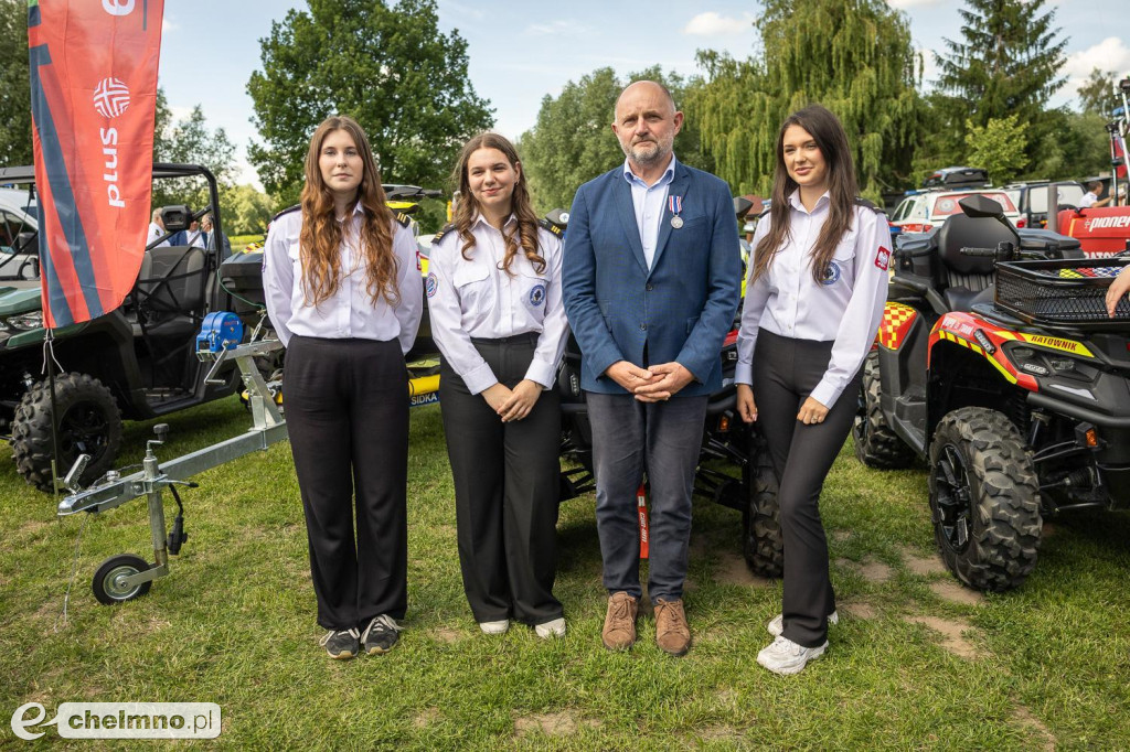 Samochody, quady i łodzie dla ratowników wodnych