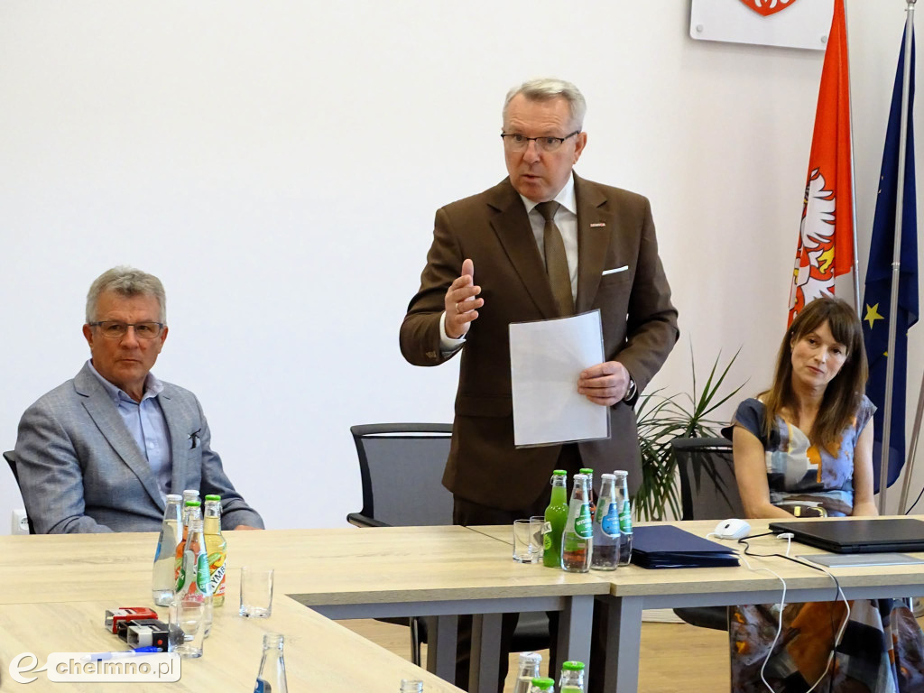 Umowy na dofinansowanie działalności spółek wodnych