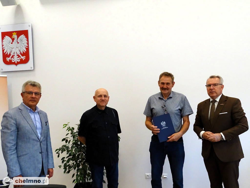 Umowy na dofinansowanie działalności spółek wodnych