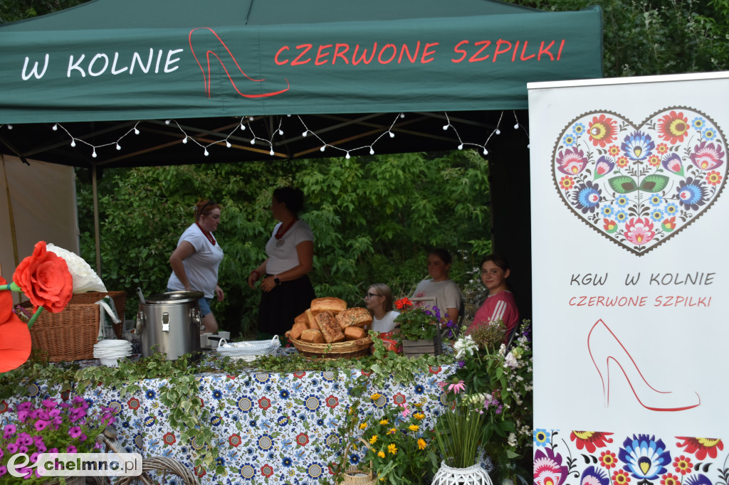 Wianki nad Wisłą połączyły tradycję, muzykę...
