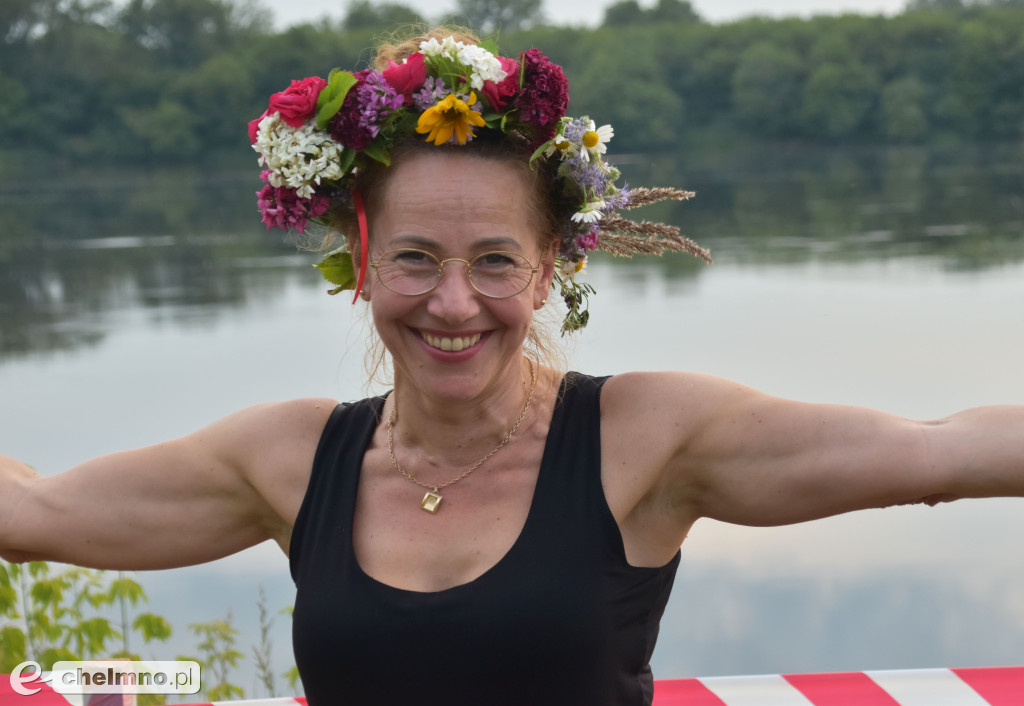 Wianki nad Wisłą połączyły tradycję, muzykę...
