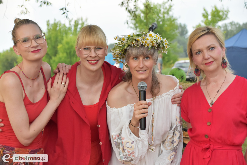 Wianki nad Wisłą połączyły tradycję, muzykę...