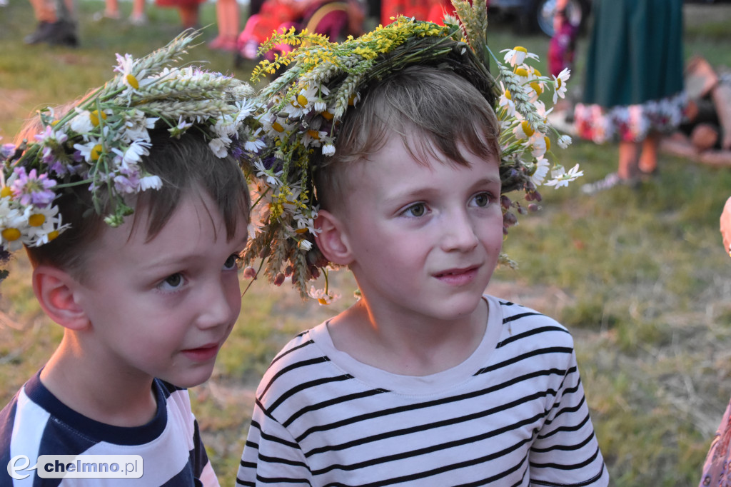 Wianki nad Wisłą połączyły tradycję, muzykę...