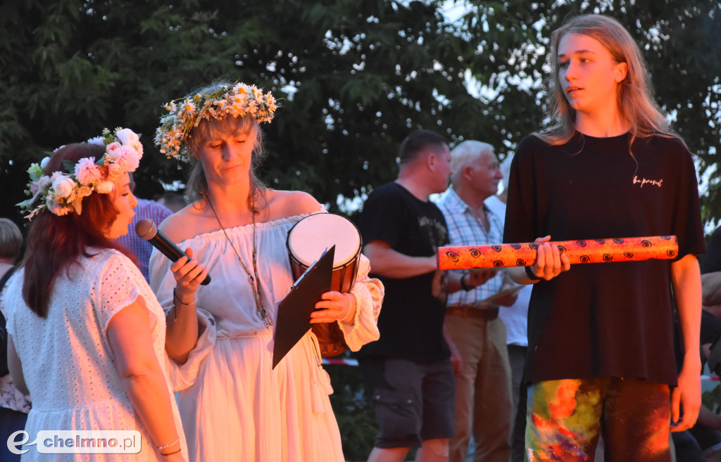 Wianki nad Wisłą połączyły tradycję, muzykę...