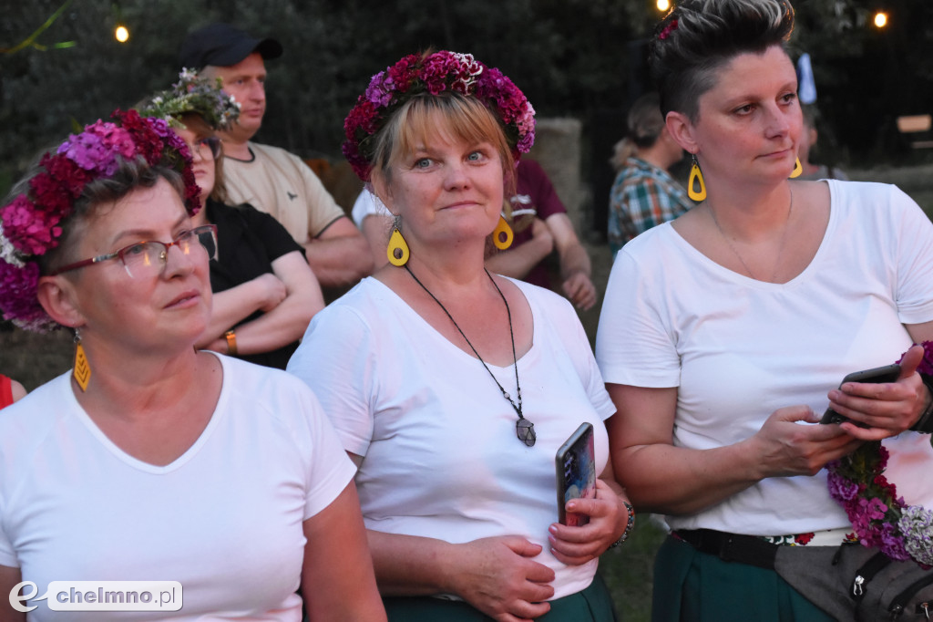 Wianki nad Wisłą połączyły tradycję, muzykę...