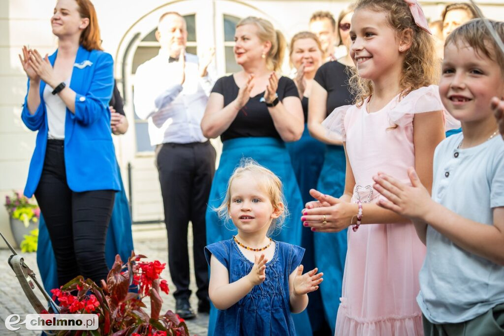 Chóralne brzmienia w wyjątkowej scenerii Lubostronia