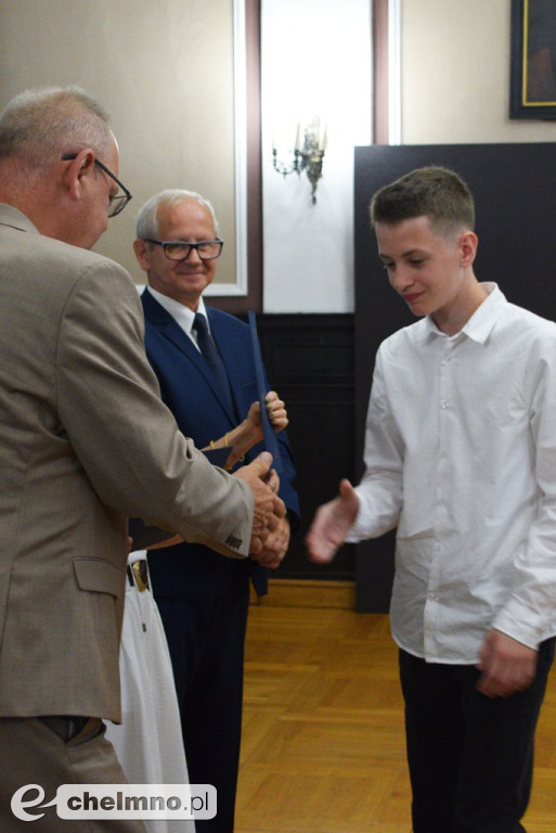 Nagrody Burmistrza Miasta Chełmna dla najlepszych uczniów
