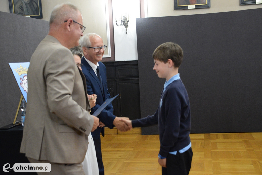 Nagrody Burmistrza Miasta Chełmna dla najlepszych uczniów